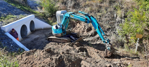Экскаватор на гусеничном ходу Кобелко SK50UR 3