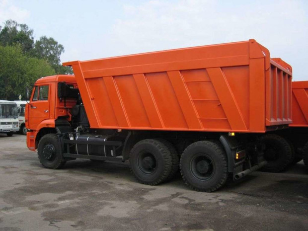 Аренда погрузчика с ямобуром JCB 3CX SUPER