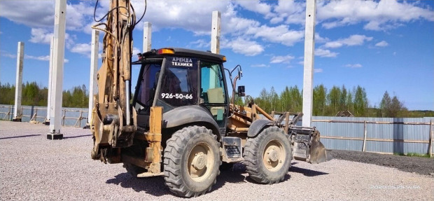 Аренда челюстного экскаватора-погрузчика TEREX 970, JCB