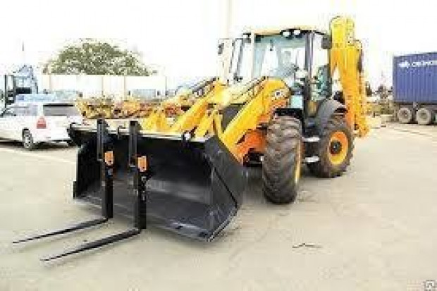 Аренда челюстного экскаватора-погрузчика TEREX 970, JCB