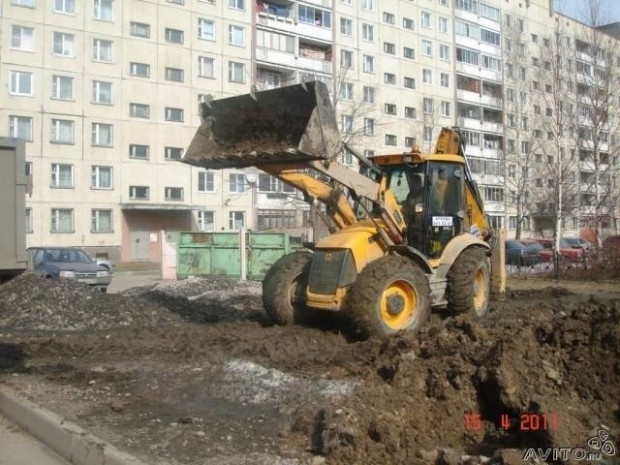 Аренда челюстного экскаватора-погрузчика TEREX 970, JCB