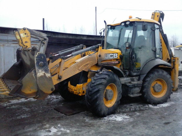 Аренда челюстного экскаватора-погрузчика TEREX 970, JCB