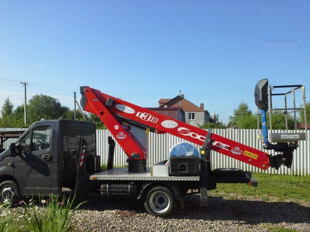 Аренда челюстного экскаватора-погрузчика TEREX 970, JCB