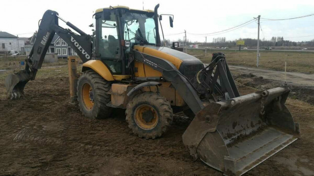 Аренда челюстного экскаватора-погрузчика TEREX 970, JCB