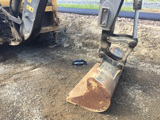 Аренда челюстного экскаватора-погрузчика TEREX 970, JCB