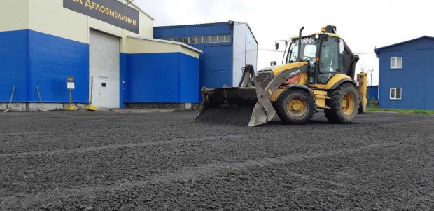 Аренда челюстного экскаватора-погрузчика TEREX 970, JCB